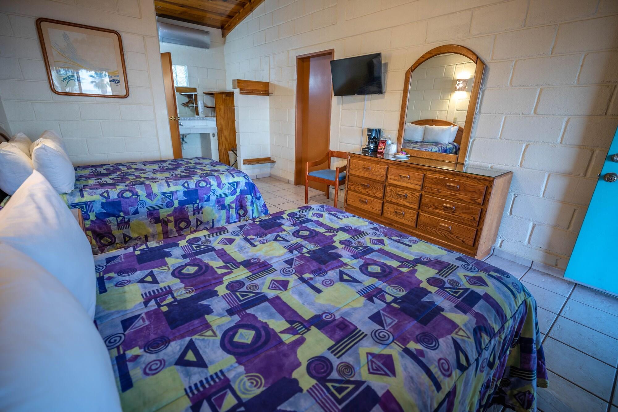 Oasis Hotel 4*